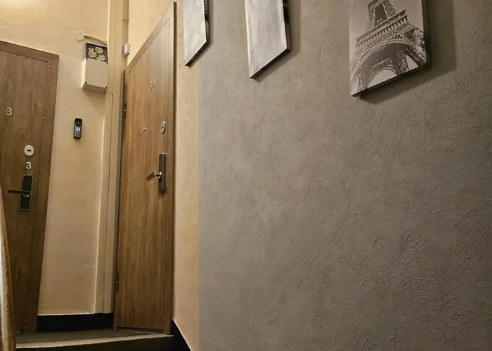 Kauno Apartamentai Big King Size Bed Vendégház